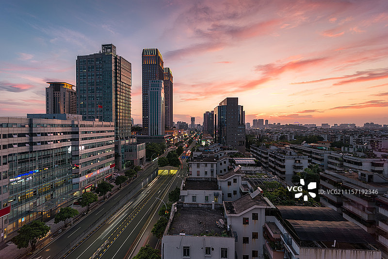 中山市利和广场希尔顿日落风光图片素材