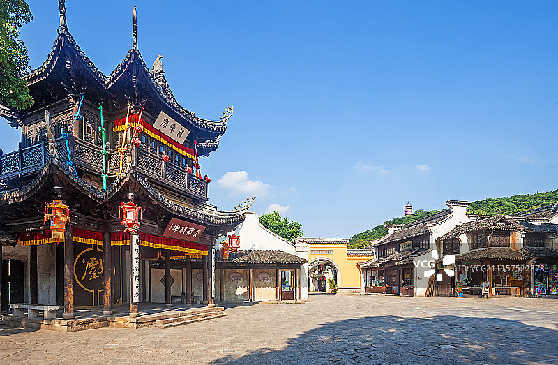 古镇与公园图片素材