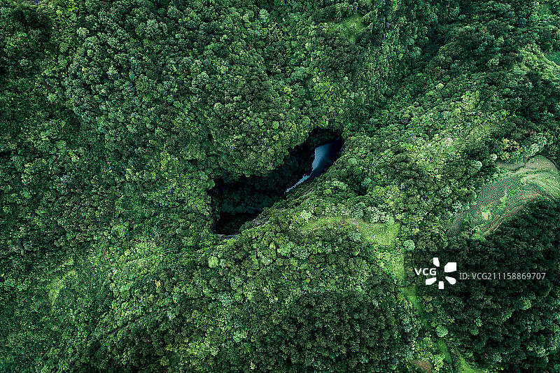 天坑（tiankeng）图片素材