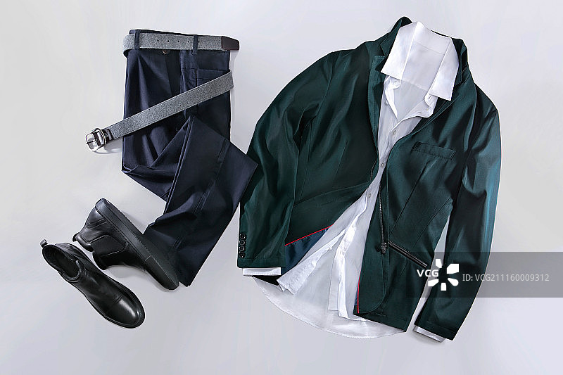 男士服装搭配图片素材