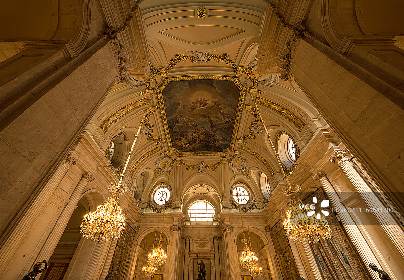 古老豪华的西班牙马德里皇宫室内景观图片素材