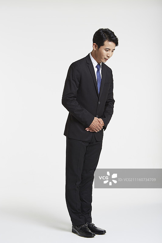 站立问候的商务人士摄影图片素材