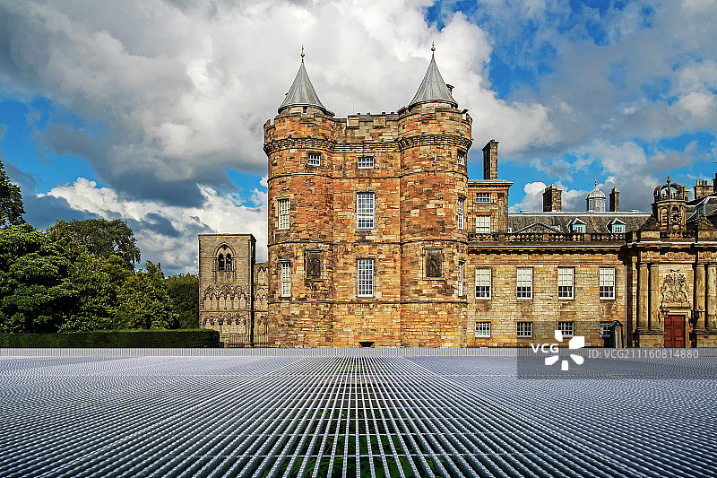 欧式古建筑前的道路图片素材