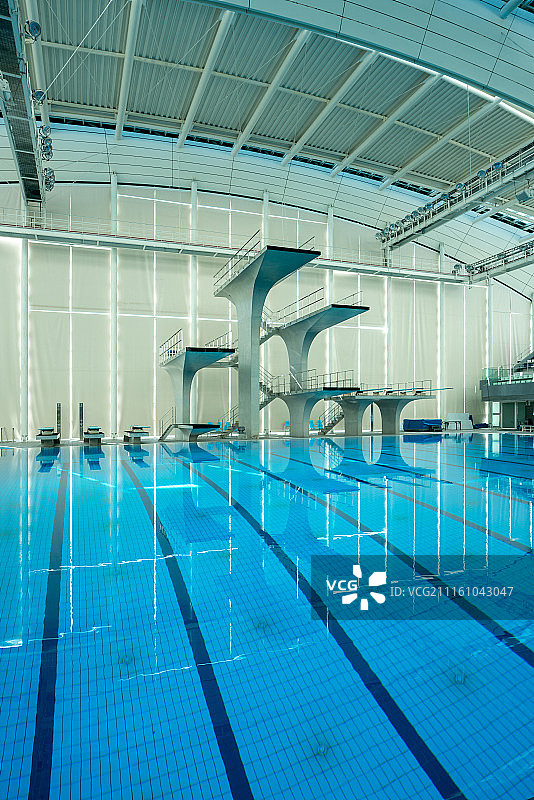 跳水池图片素材