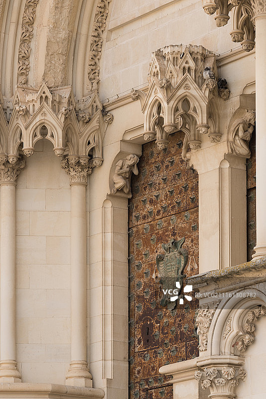 西班牙昆卡大教堂建筑外部特色欧式雕塑特写图片素材