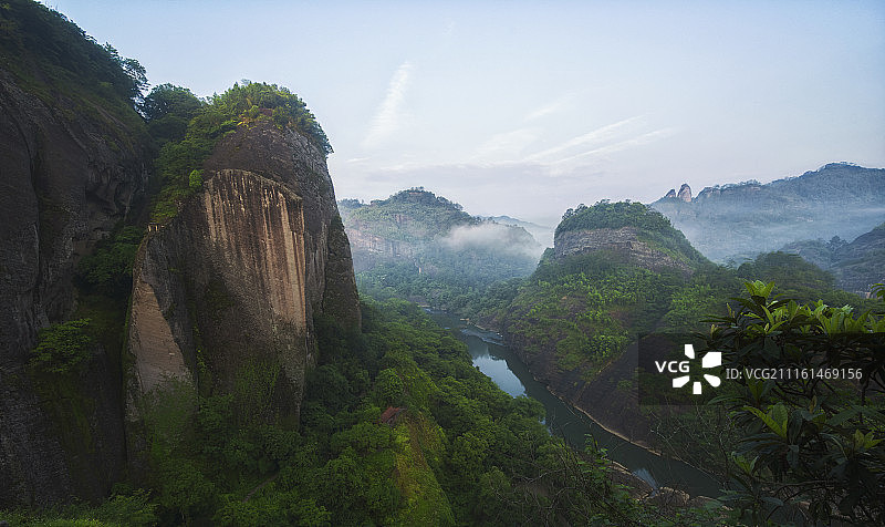 武夷山晨雾图片素材