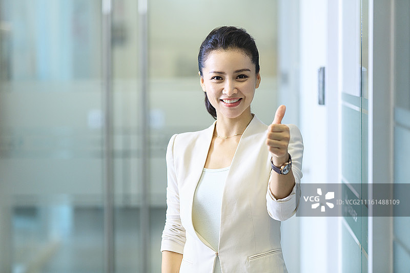 商务女士办公室肖像图片素材