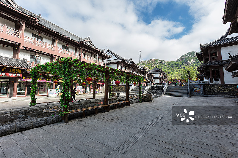 中国辽宁峰东大孤山古建筑仿古建园林景观图片素材