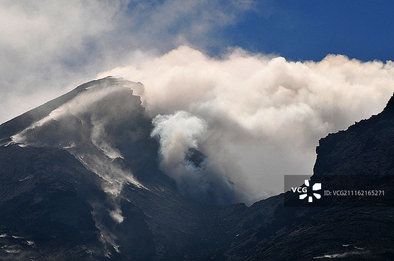 复杂的火山图片素材