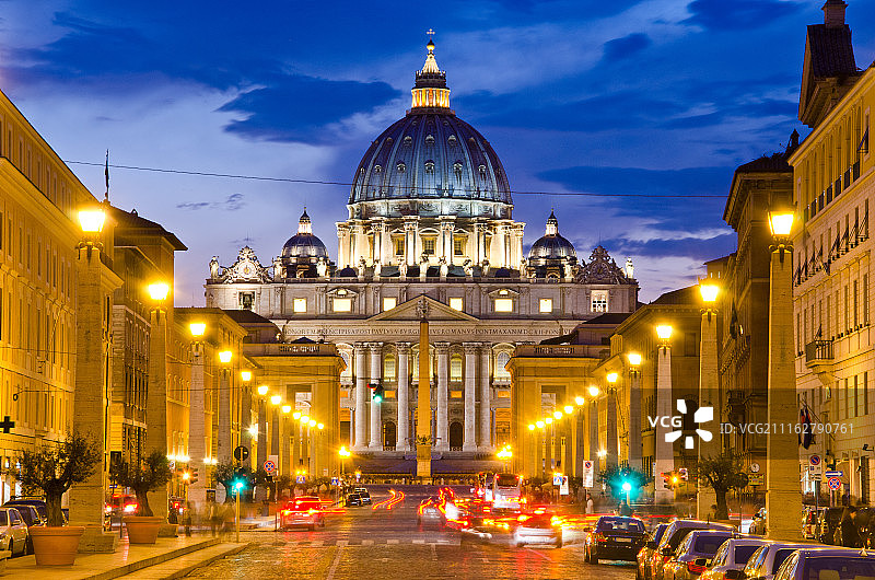 圣彼得大教堂正面图图片素材