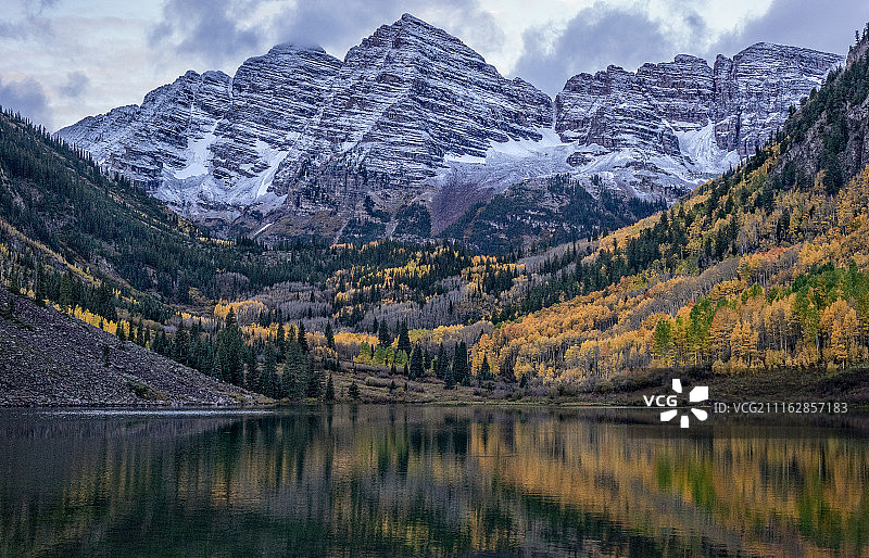 耐心等待图片素材