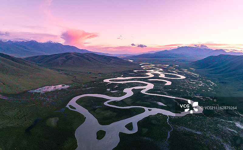 航拍九曲十八弯图片素材