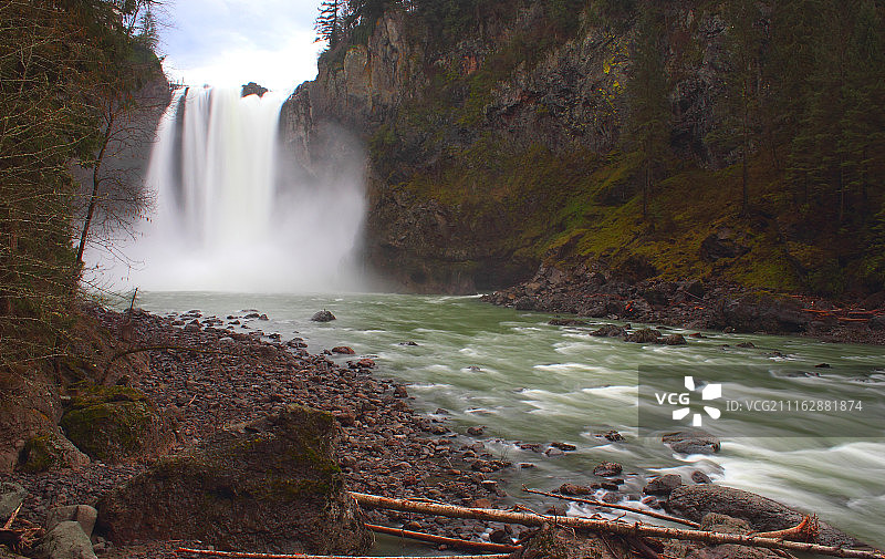 斯诺夸尔米瀑布风光图片素材