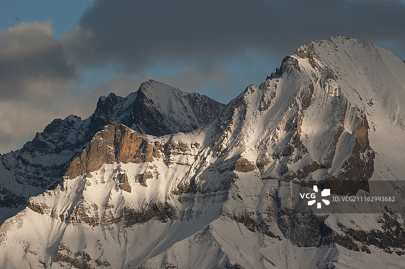 雄伟的雪山图片素材