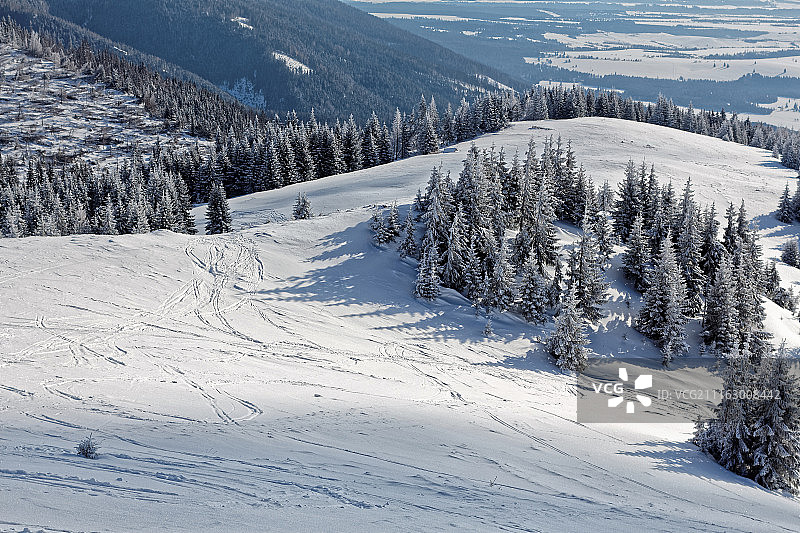 山中的冬季图片素材