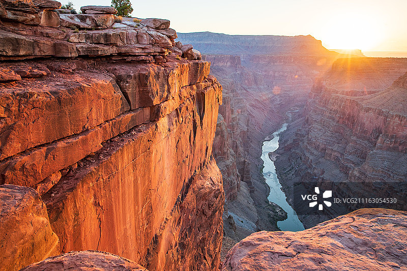 托罗威普日出图片素材