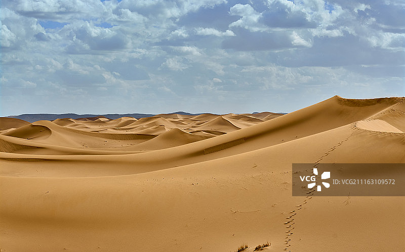 沙漠上空图片素材