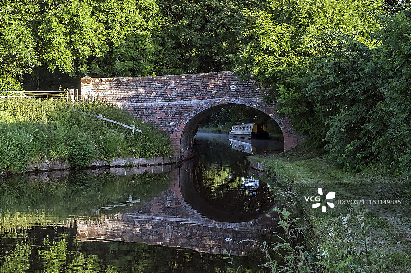 河流与桥梁风景图片素材