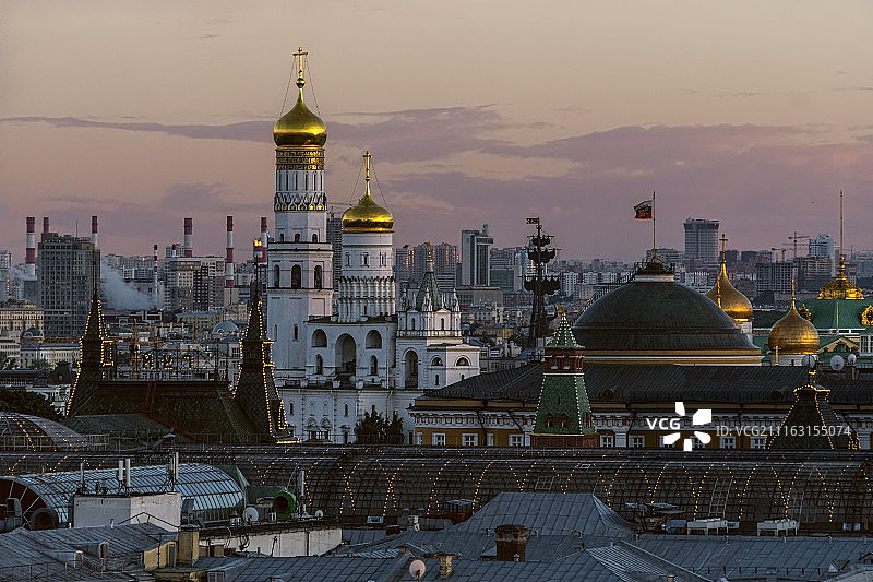 日落时分的城市景观图片素材