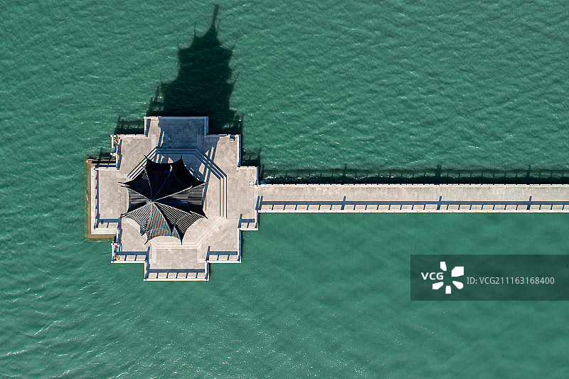 苏州金鸡湖湖心亭航拍图片素材