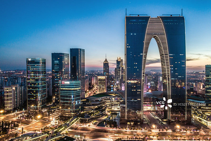 苏州金鸡湖东方之门金融区航拍图片素材