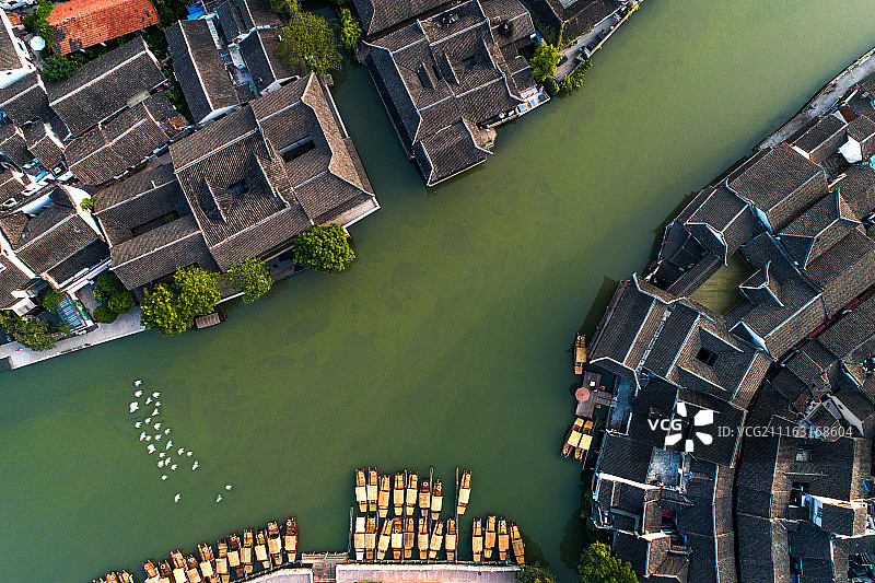 上海青浦江南水乡朱家角古镇图片素材