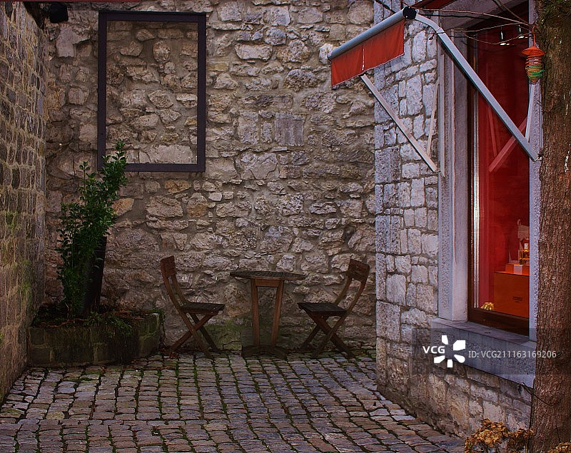 私下交谈图片素材