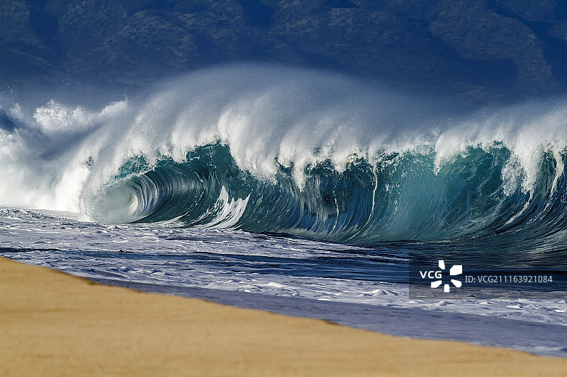 海面上高浪的景色图片素材