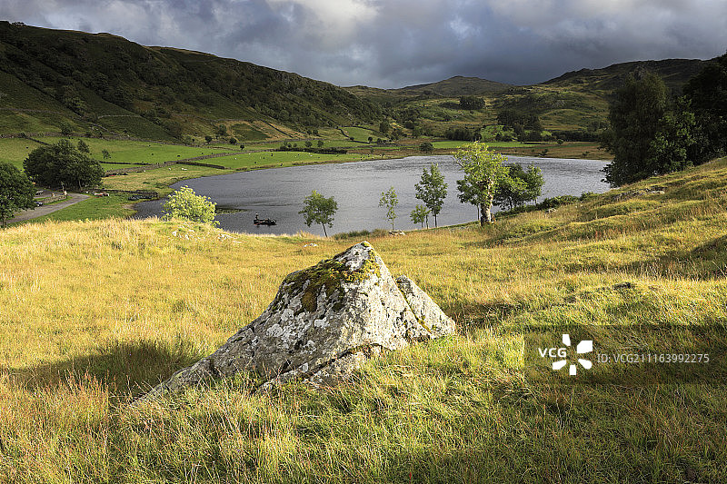 乡村湖景图片素材