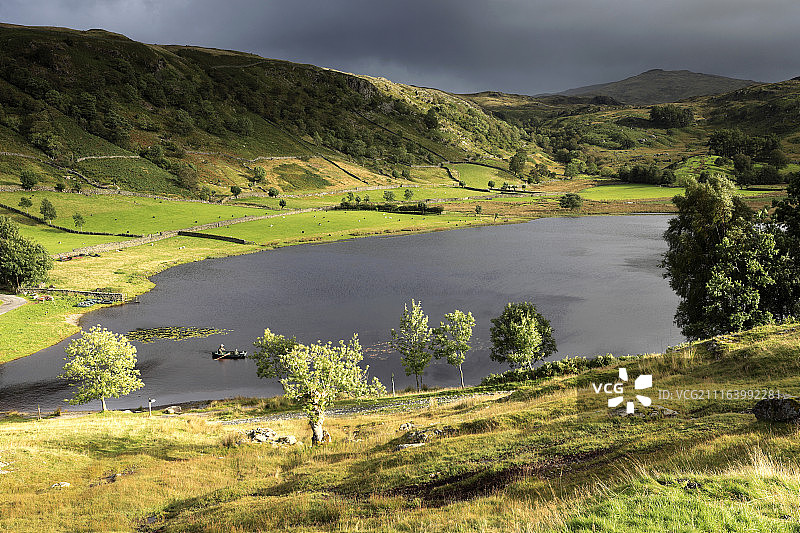 乡村湖景图片素材