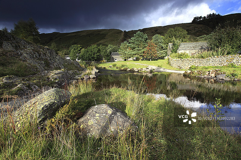 乡村湖景图片素材