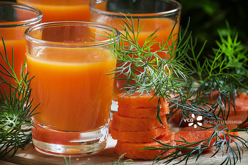 有机胡萝卜汁图片素材