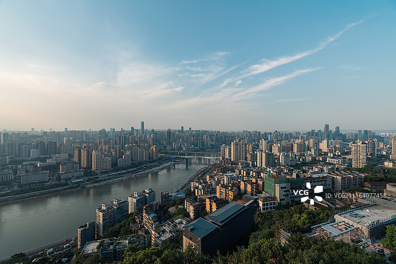 两路口城市风光天际线图片素材