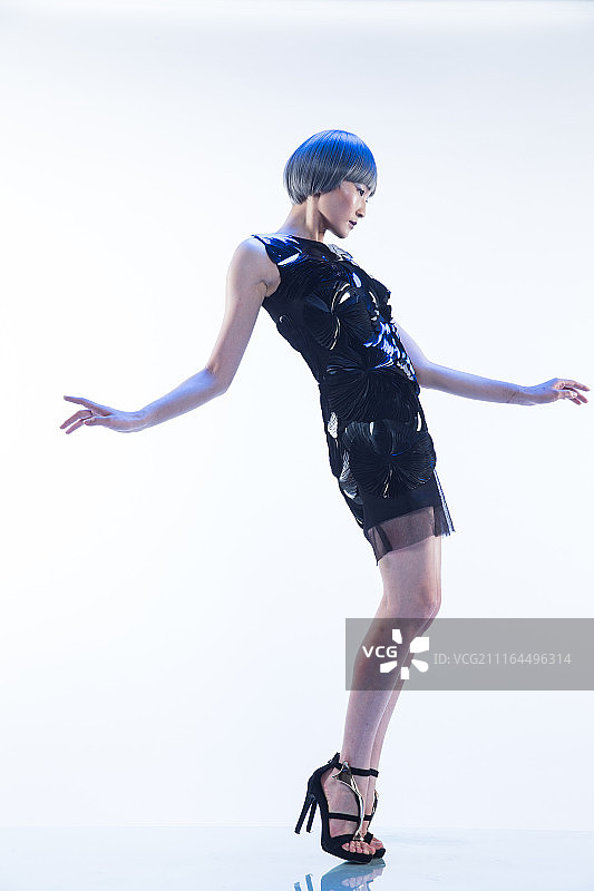 青年时尚女人图片素材