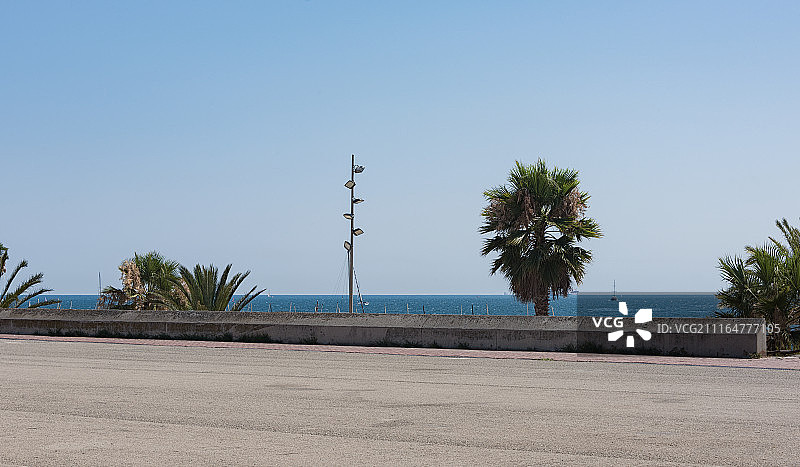 西班牙巴塞罗那停港口码头及空地广场背景图图片素材