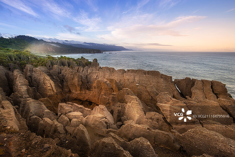 薄饼岩石图片素材