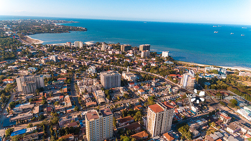 达累斯萨拉姆市的宁静港湾航拍景观图片素材