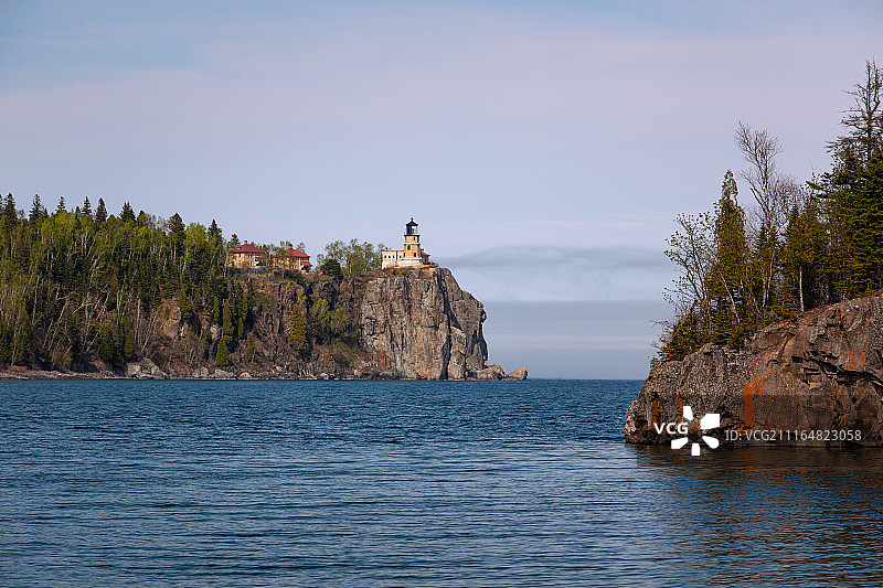劈石灯塔图片素材