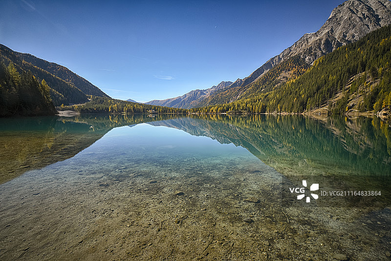 安特塞尔瓦湖的秋天3图片素材