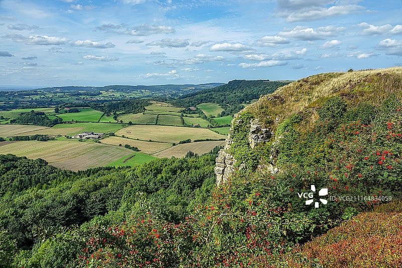 田野上空图片素材