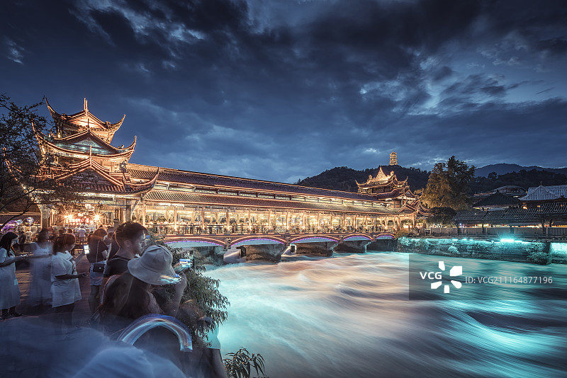 都江堰南桥图片素材