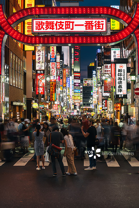 日本东京歌舞伎町一番街街景图片素材