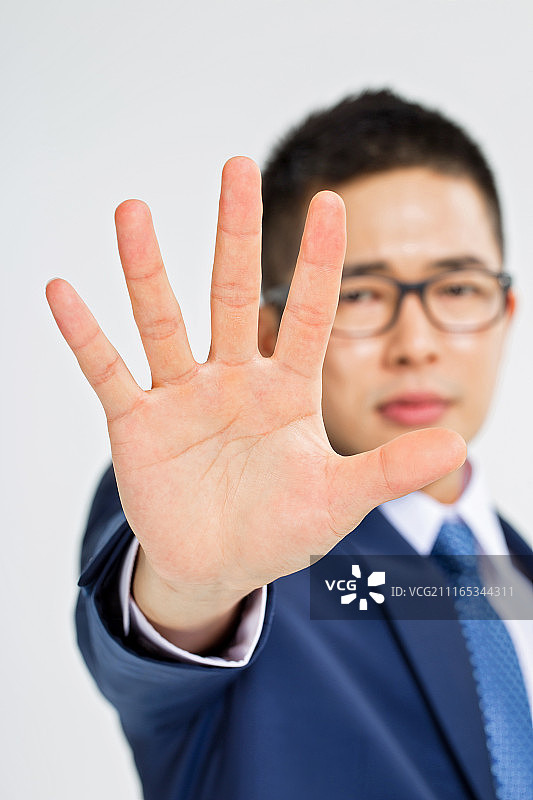 戴眼镜的商人图片素材