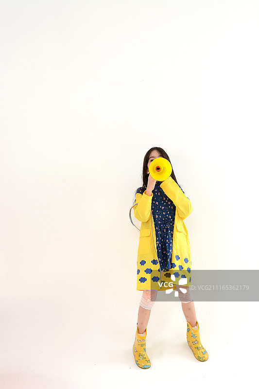 玩扩音器图片素材