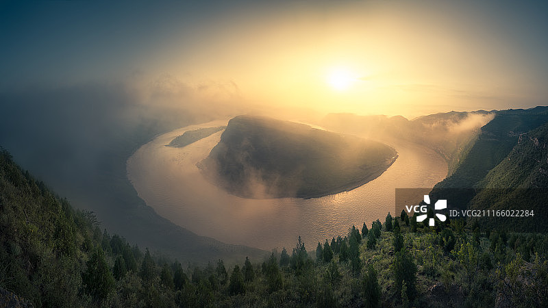 百转千回的母亲河 黄河大拐弯图片素材