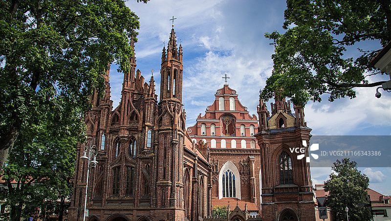 维尔纽斯圣安妮教堂和伯纳丁教堂图片素材