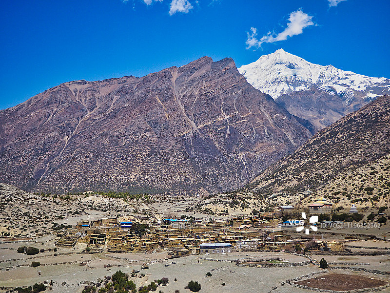 恩加瓦尔村图片素材
