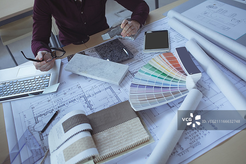 建筑师的工作台的中部图片素材
