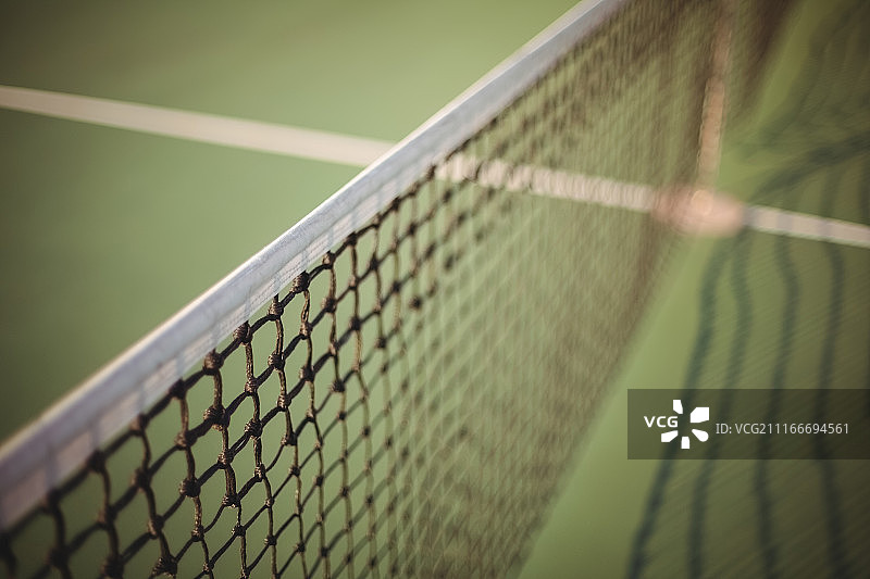 网球场上的球网图片素材