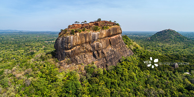 世界文化遗产 锡吉里耶 狮子岩 航拍全景图片素材